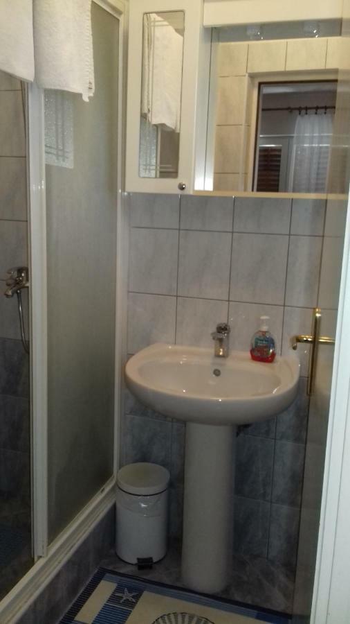 Rooms Katija مالي ستون المظهر الخارجي الصورة